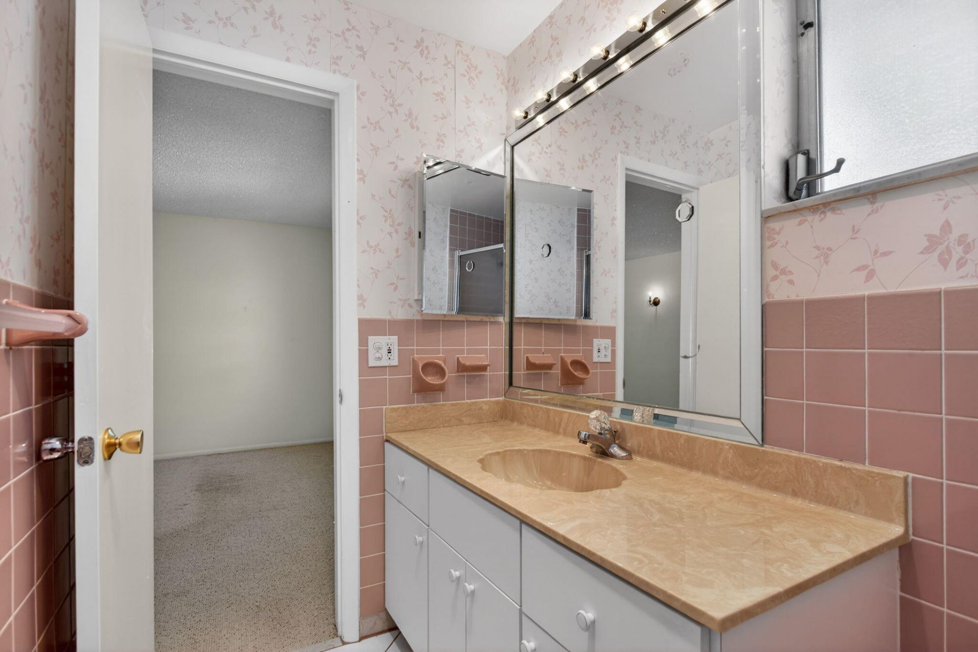 301 Leisure Boulevard, Pompano Beach, FL 33064 Photo