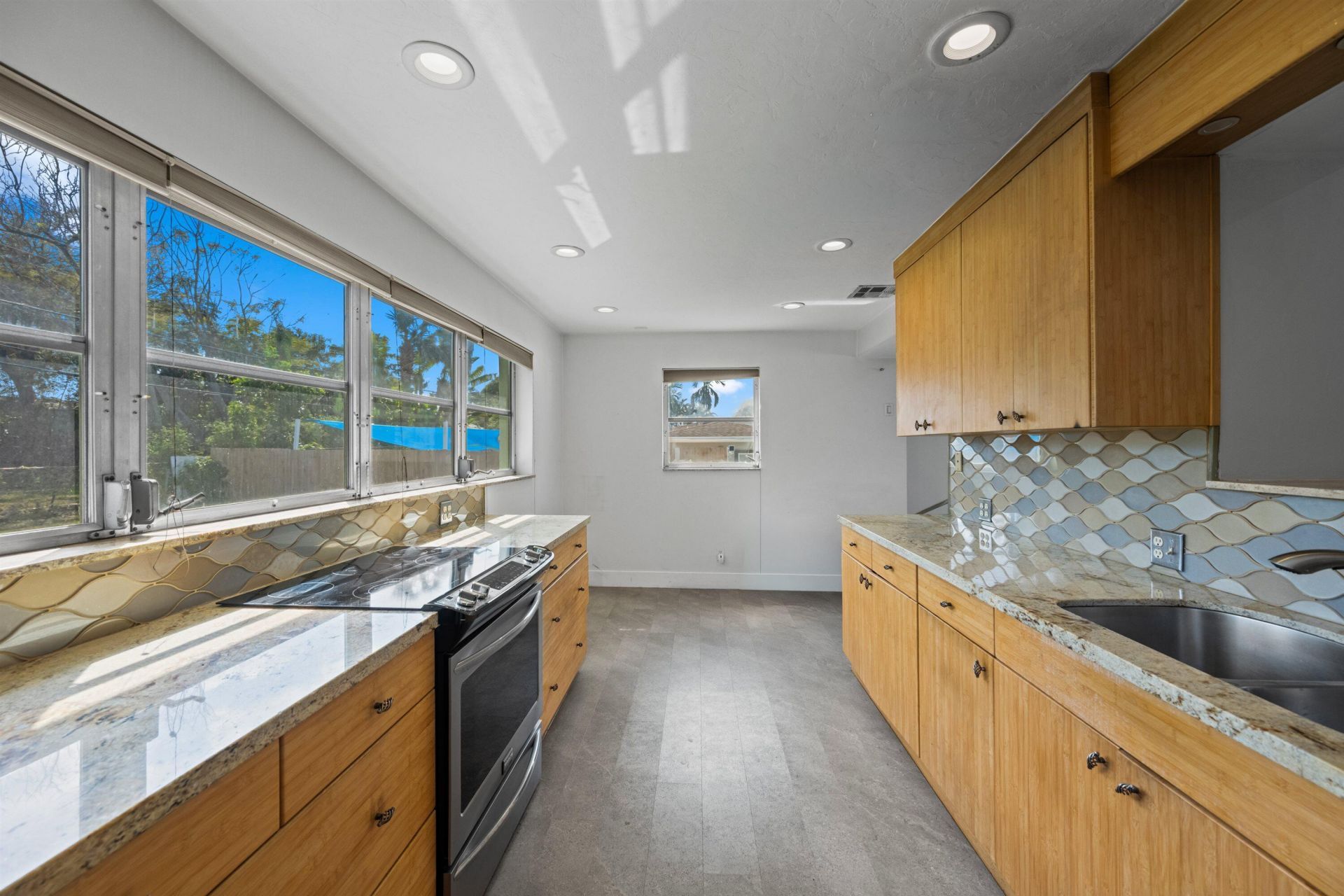 5160 Lake Osborne Drive, Lake Worth, FL 33461 Photo