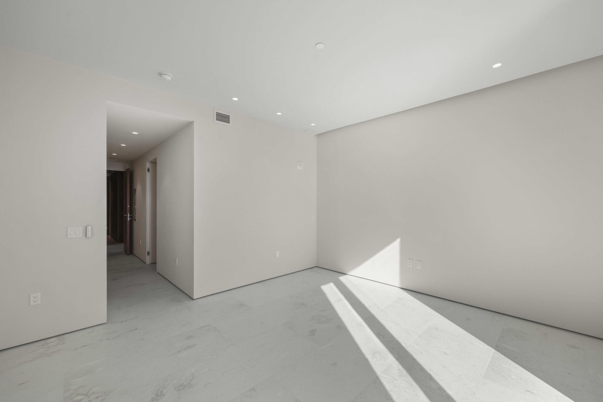 200 Arkona Court, Unit 2203, West Palm Beach, FL 33401 Photo