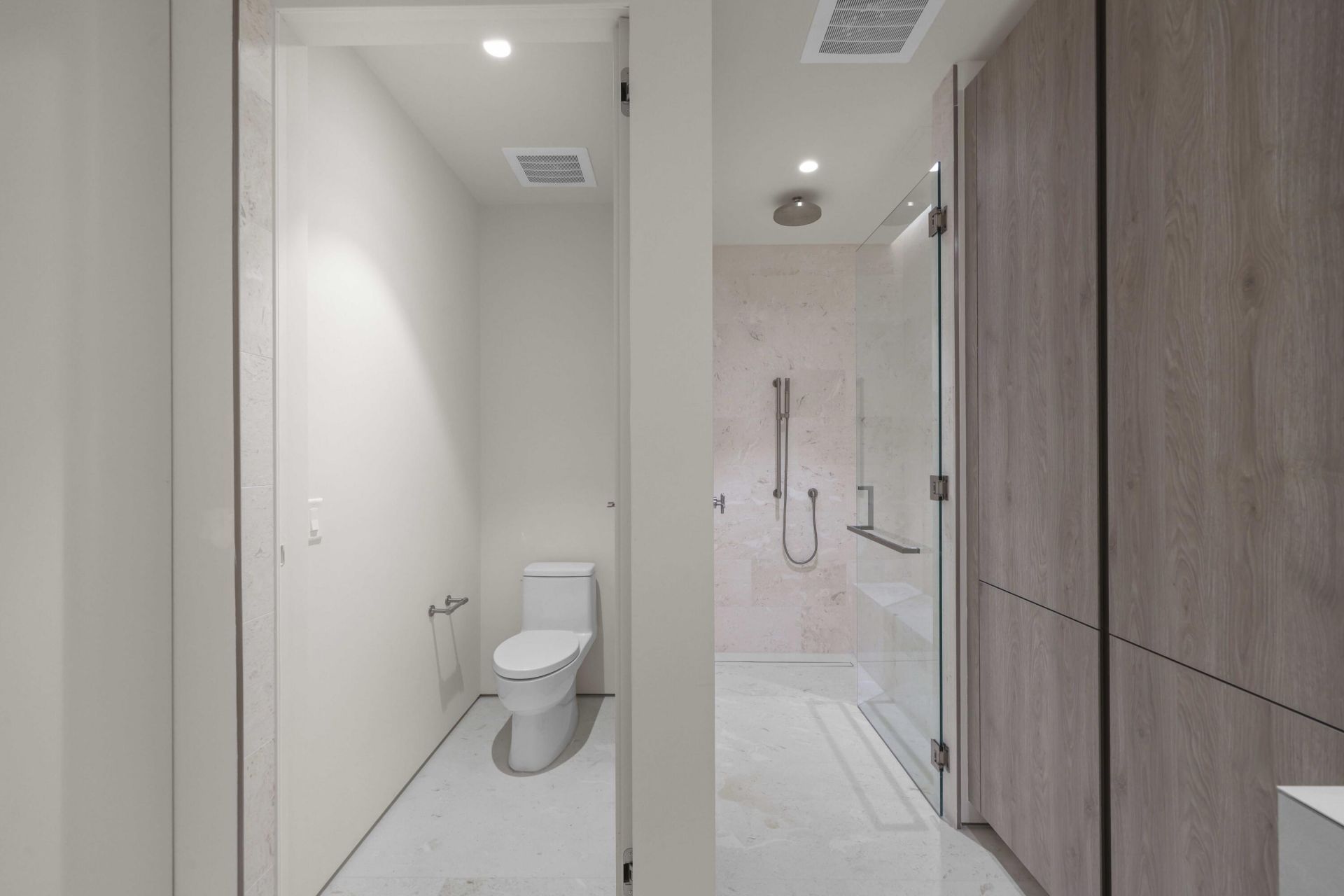 200 Arkona Court, Unit 2203, West Palm Beach, FL 33401 Photo