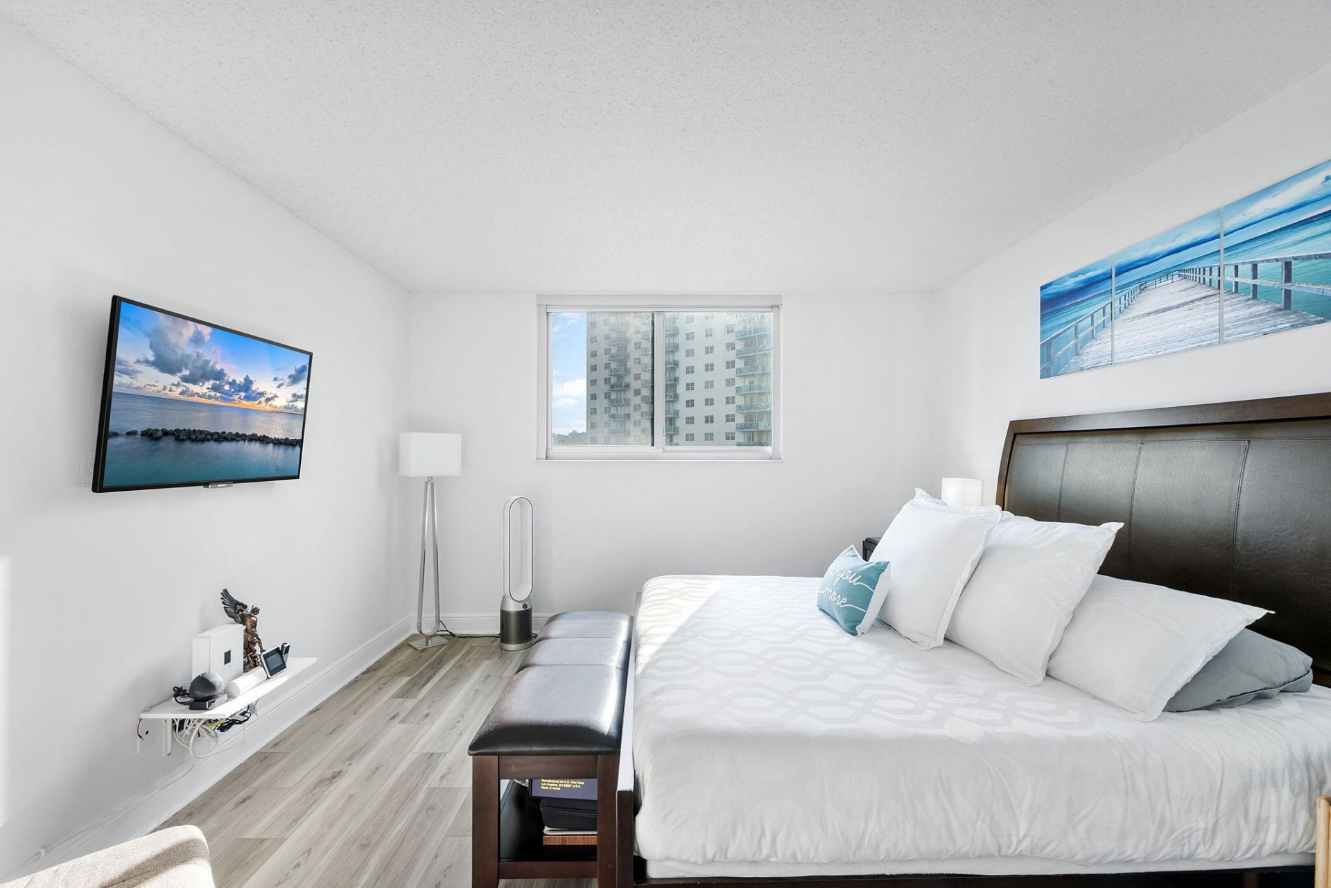 19380 Collins Avenue, Unit 523, Sunny Isles Beach, FL 33160 Photo