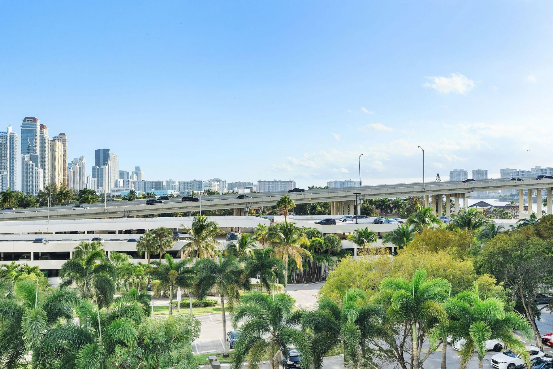 19380 Collins Avenue, Unit 523, Sunny Isles Beach, FL 33160 Photo