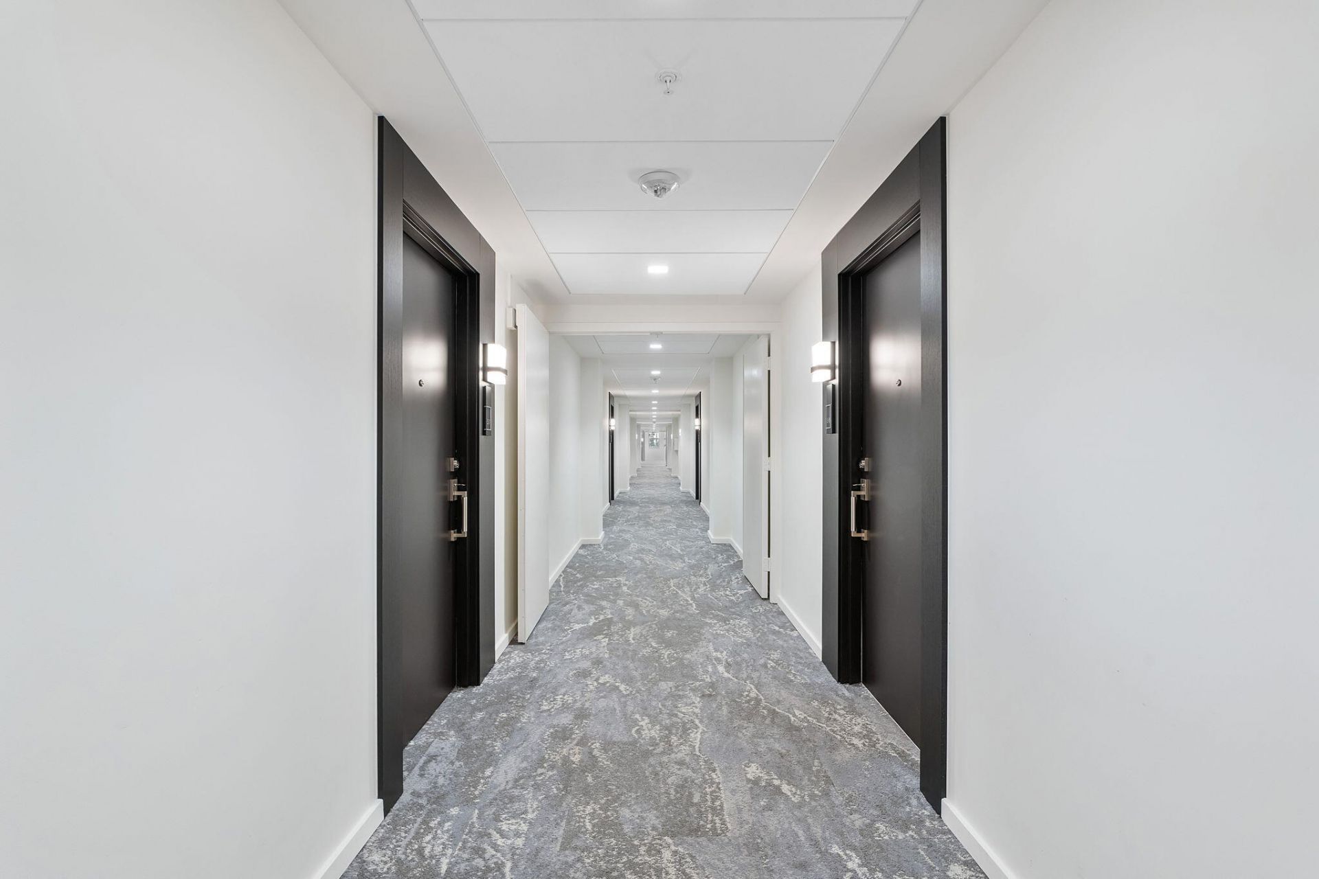 19380 Collins Avenue, Unit 523, Sunny Isles Beach, FL 33160 Photo