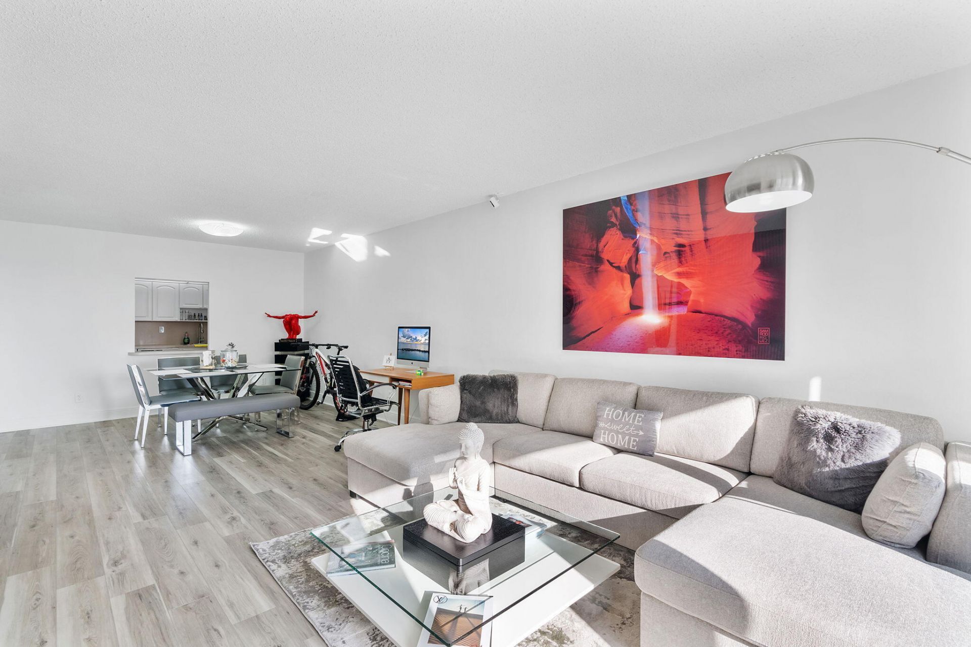 19380 Collins Avenue, Unit 523, Sunny Isles Beach, FL 33160 Photo