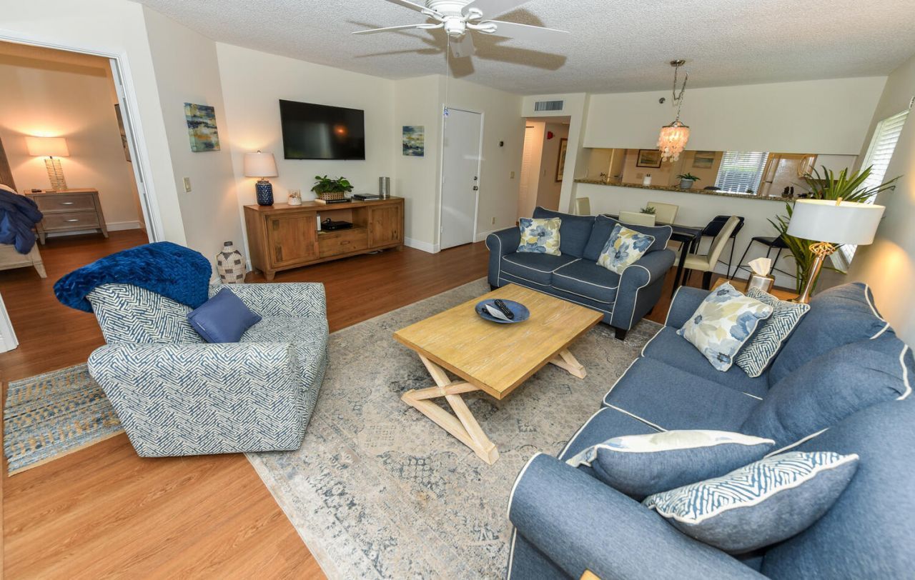 275 Palm Avenue, Unit A101, Jupiter, FL 33477 Photo