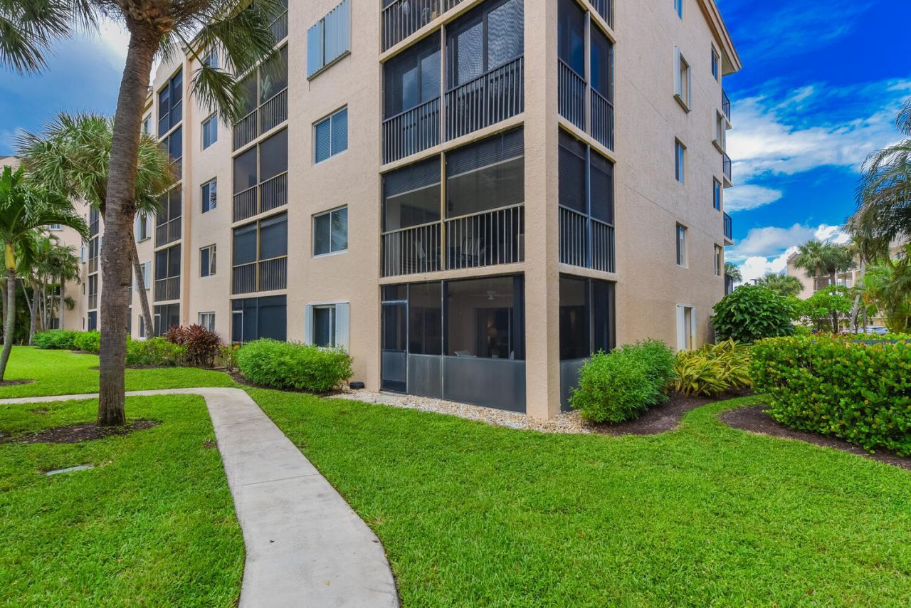 275 Palm Avenue, Unit A101, Jupiter, FL 33477 Photo