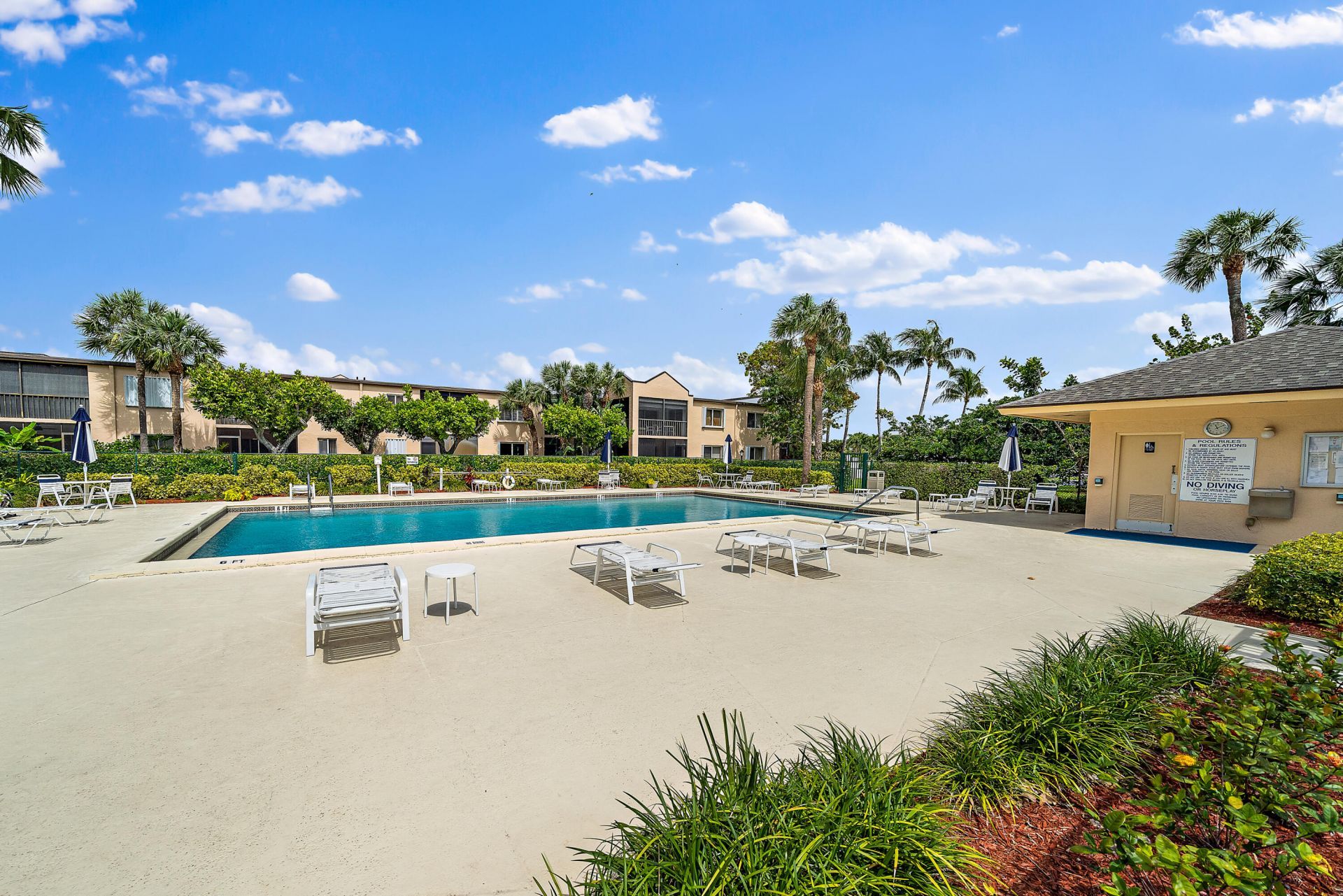 275 Palm Avenue, Unit A101, Jupiter, FL 33477 Photo