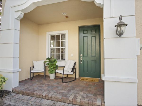 192 SW Otter Run Place, Stuart, FL 34997