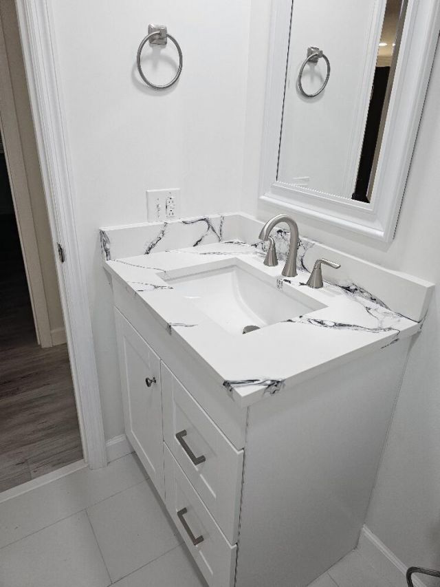 179 NE Emerald Drive, Jensen Beach, FL 34957 Photo