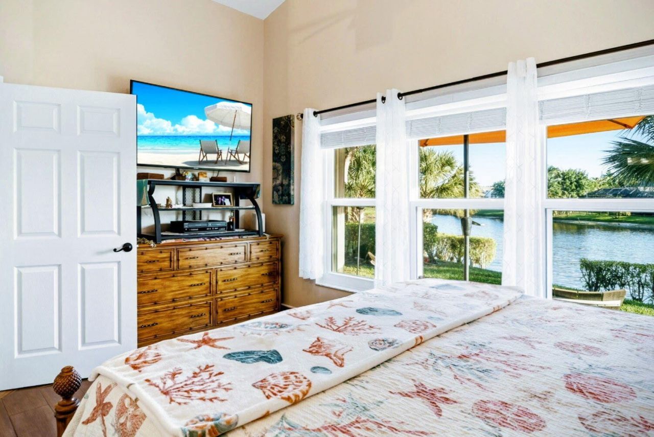 6388 Park Lake Circle, Boynton Beach, FL 33437 Photo