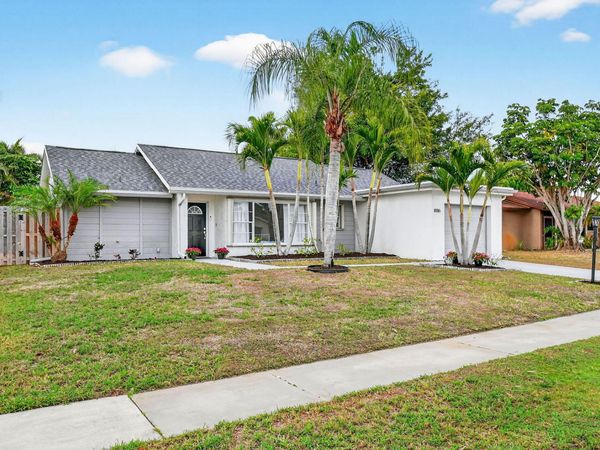 8186 Chatuga Court, Lake Worth, FL 33467