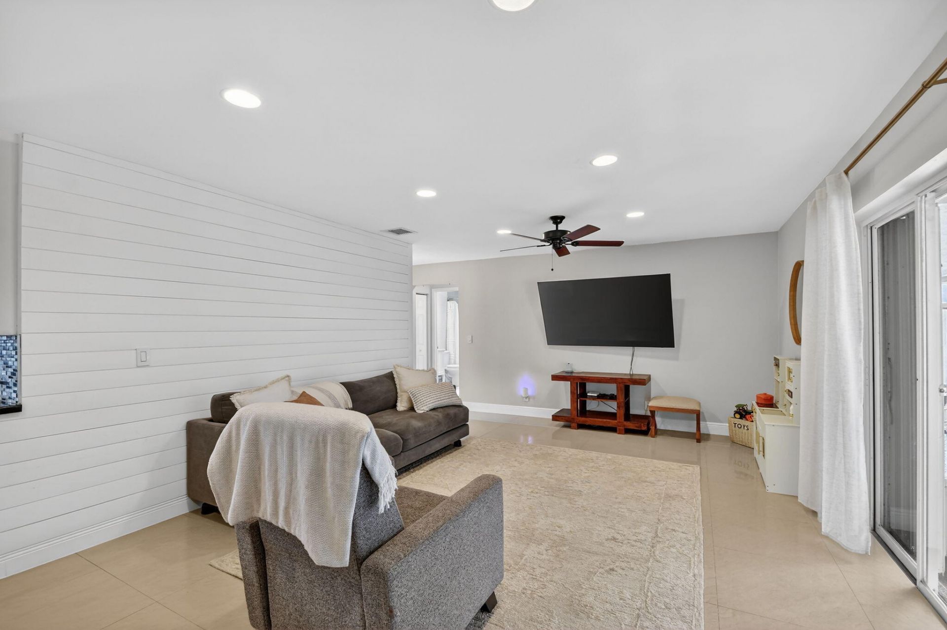 8186 Chatuga Court, Lake Worth, FL 33467 Photo