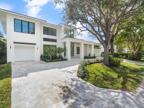 2732 NE 29th Court, Fort Lauderdale, FL 33306