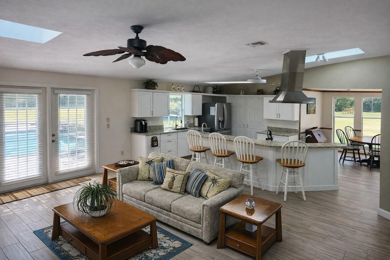 728 N Fischer Circle, Sebastian, FL 32958 Photo