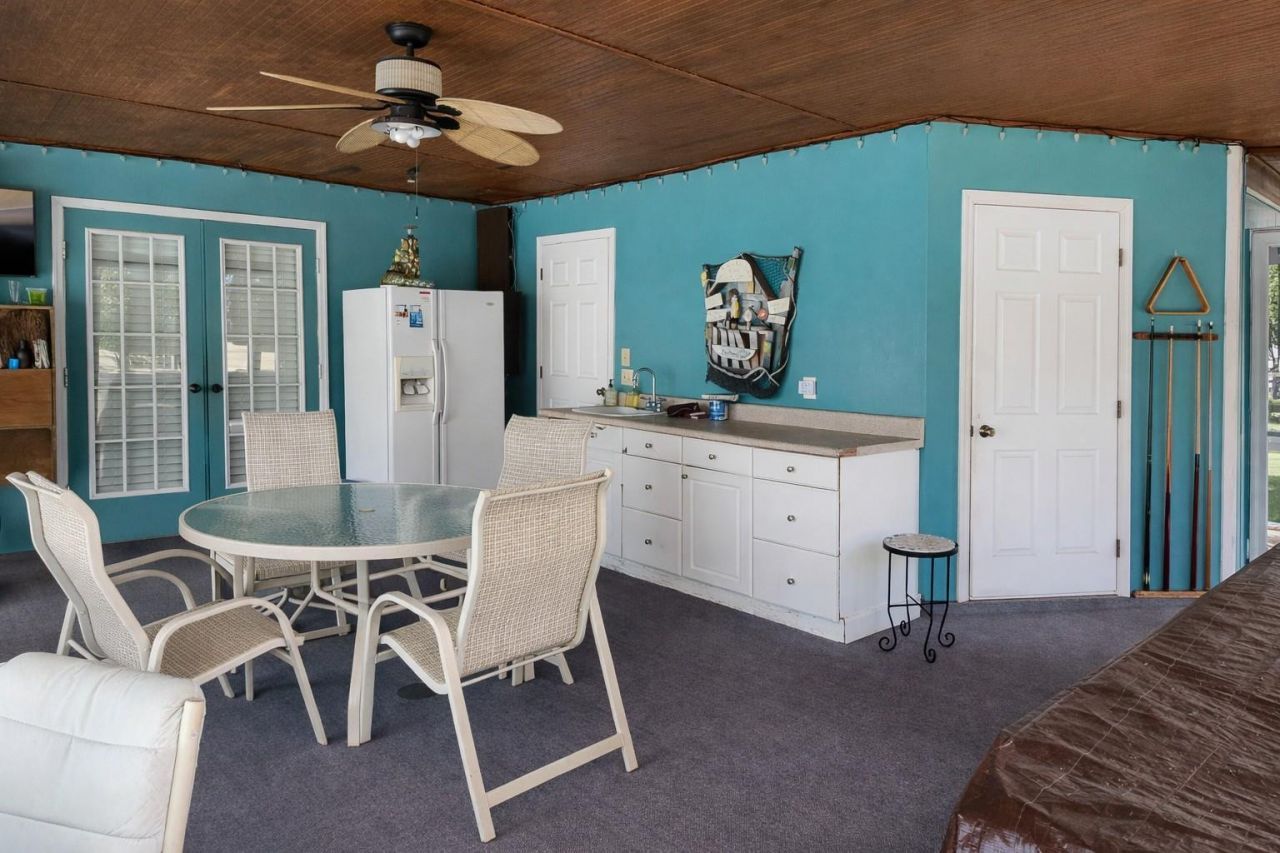 728 N Fischer Circle, Sebastian, FL 32958 Photo