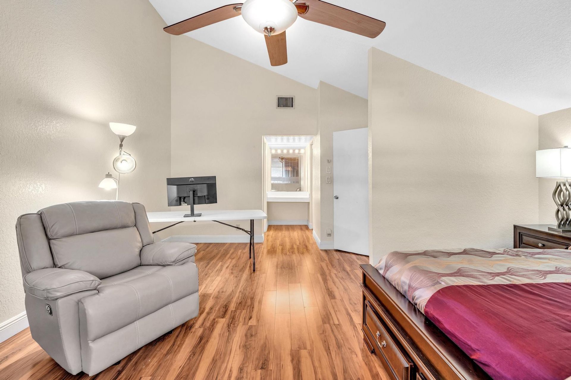 10240 NW 33rd Place, Sunrise, FL 33351 Photo