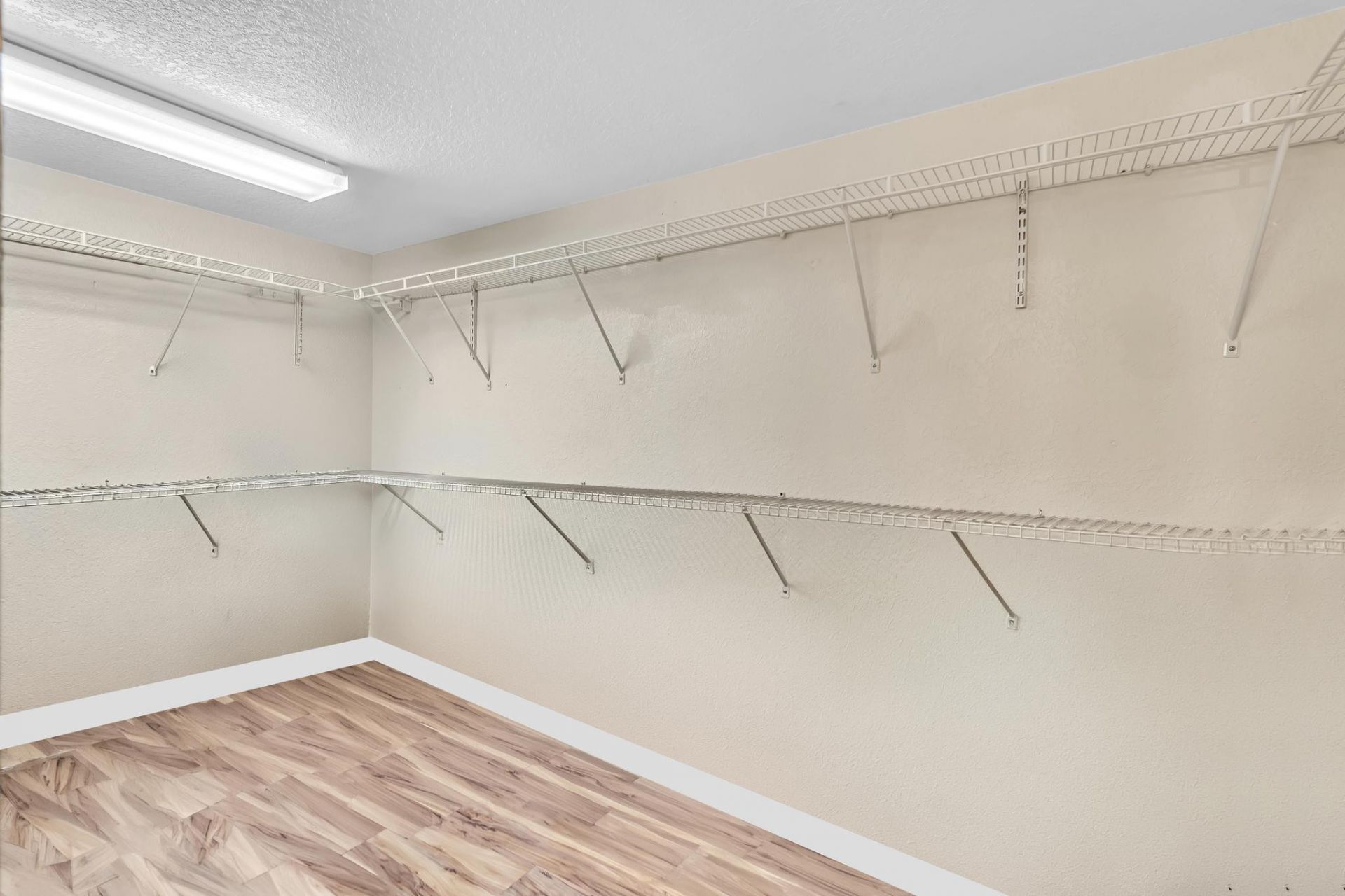 10240 NW 33rd Place, Sunrise, FL 33351 Photo