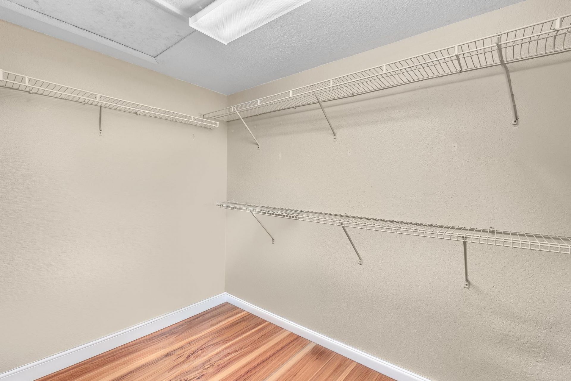 10240 NW 33rd Place, Sunrise, FL 33351 Photo