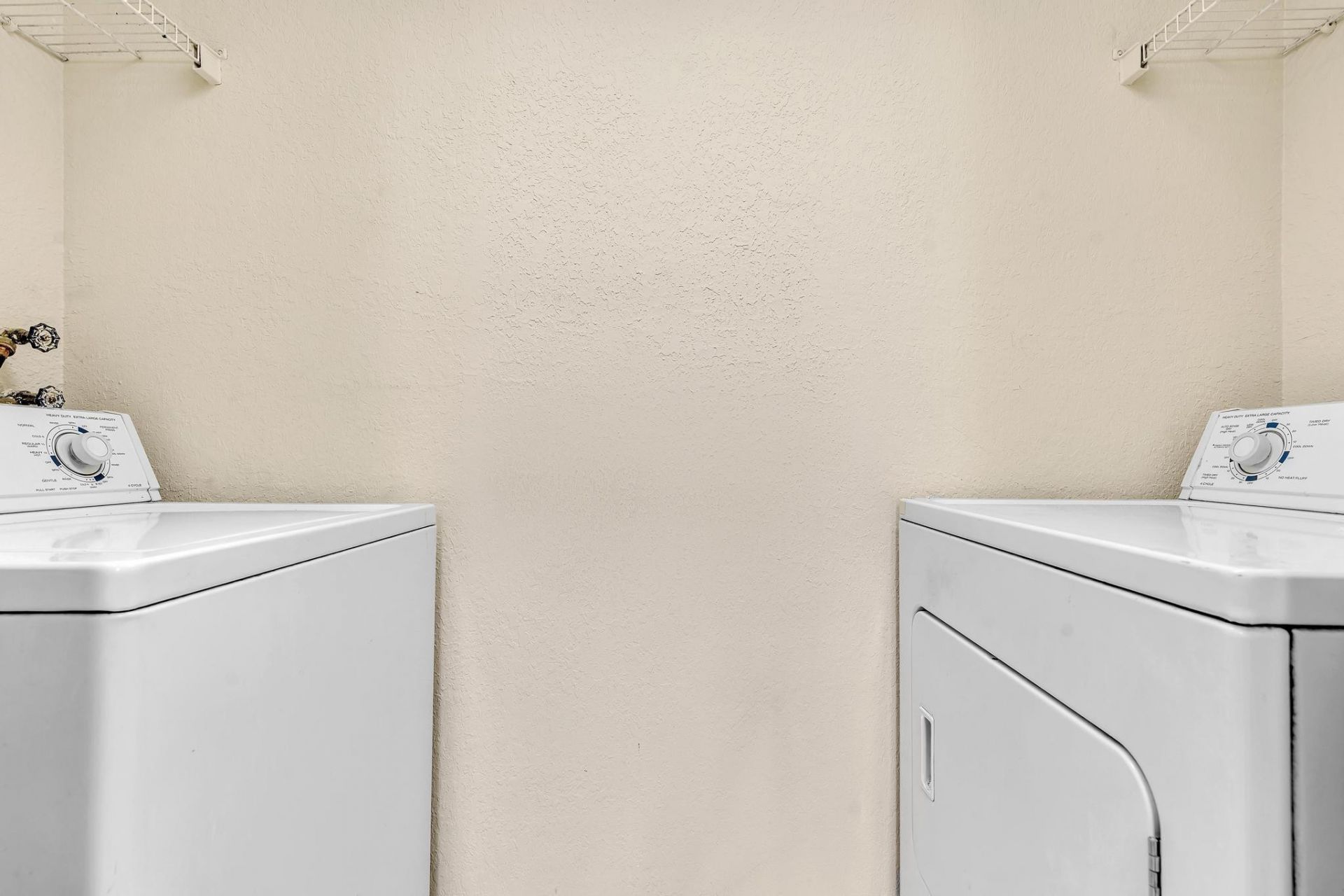 10240 NW 33rd Place, Sunrise, FL 33351 Photo