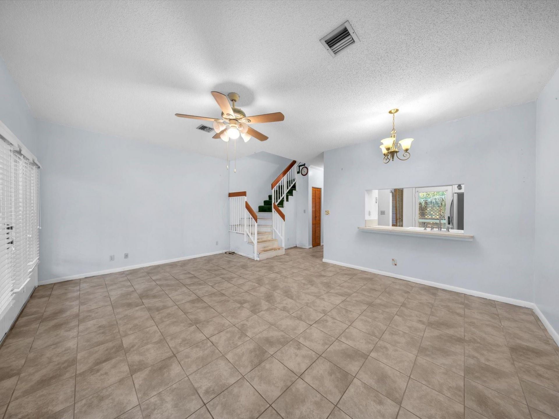 207 E Hemingway Circle, Unit 22, Margate, FL 33063 Photo