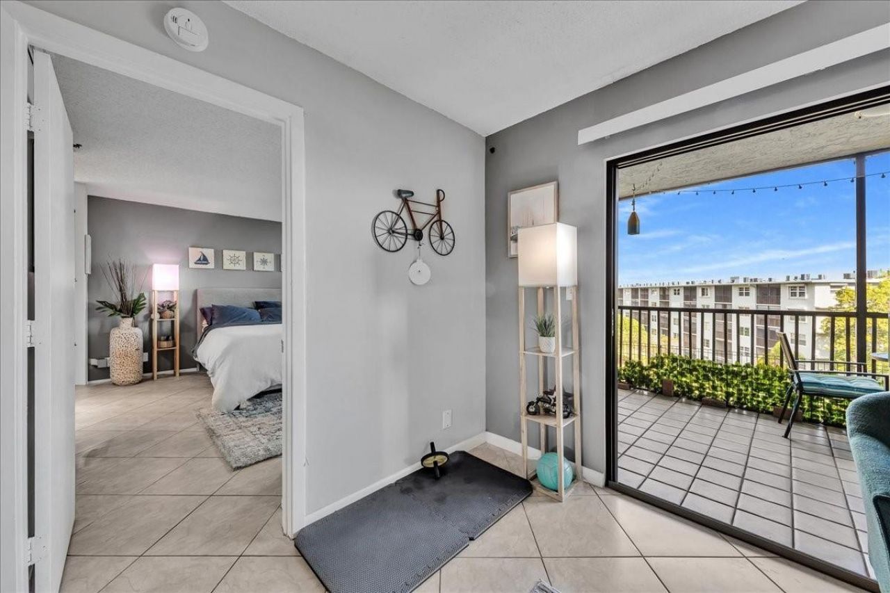 2217 Cypress Island Drive, Unit 507, Pompano Beach, FL 33069 Photo