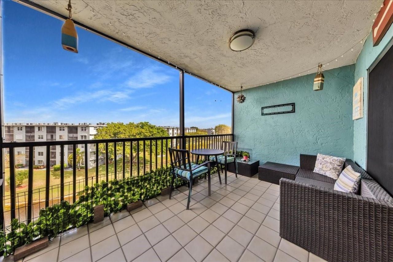 2217 Cypress Island Drive, Unit 507, Pompano Beach, FL 33069 Photo