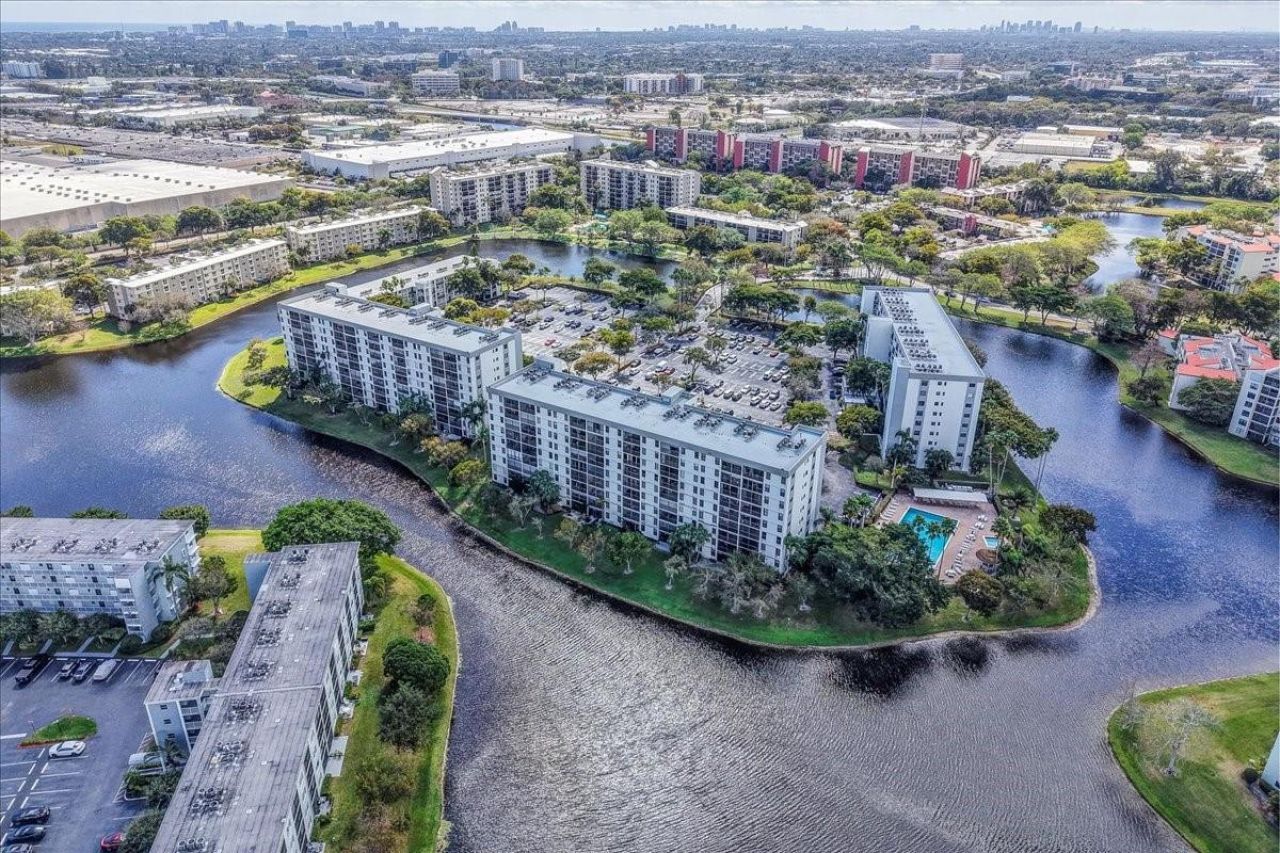 2217 Cypress Island Drive, Unit 507, Pompano Beach, FL 33069 Photo