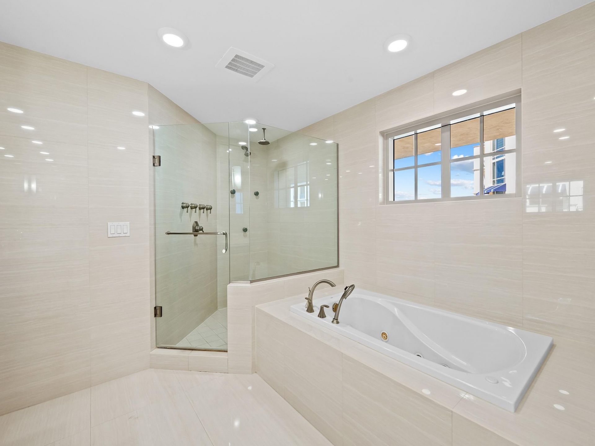 3415 N Ocean Drive, Unit 505, Hollywood, FL 33019 Photo