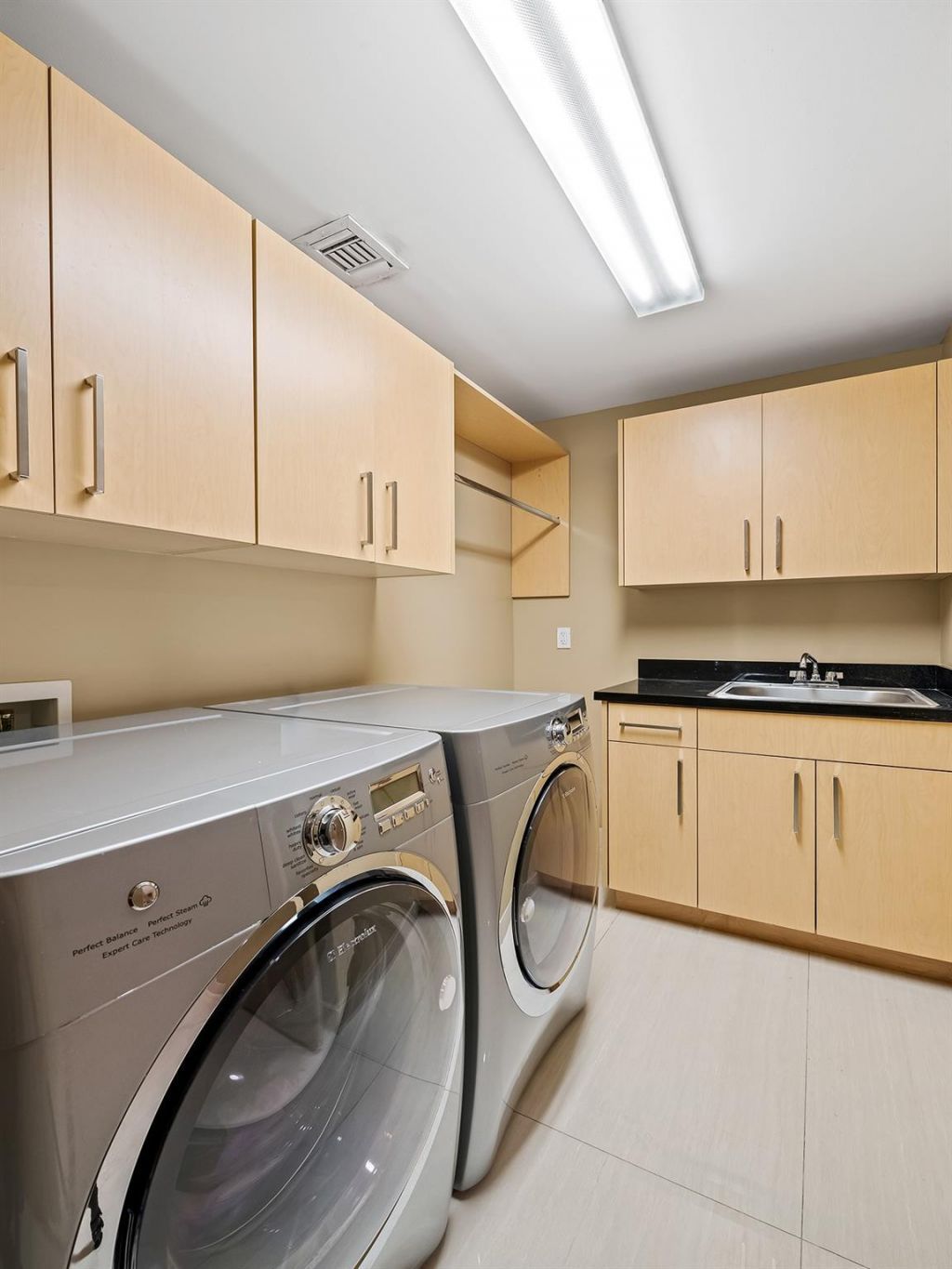 3415 N Ocean Drive, Unit 505, Hollywood, FL 33019 Photo