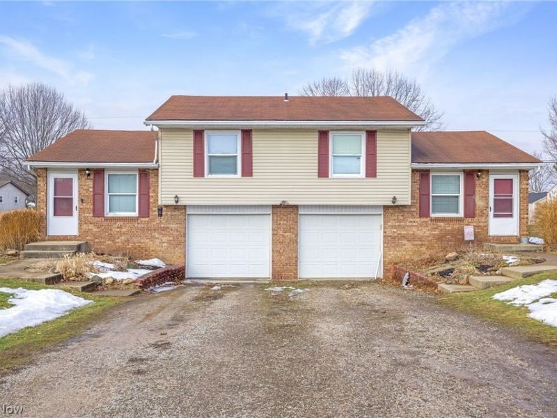 3568 Boettler Street NE, Canton, OH 44721 Photo 1