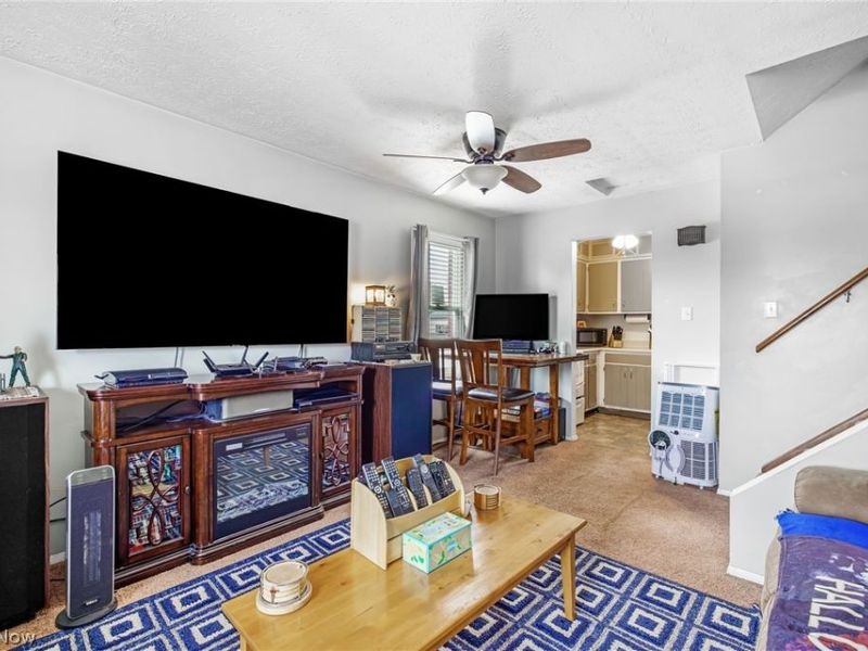 3568 Boettler Street NE, Canton, OH 44721 Photo 18