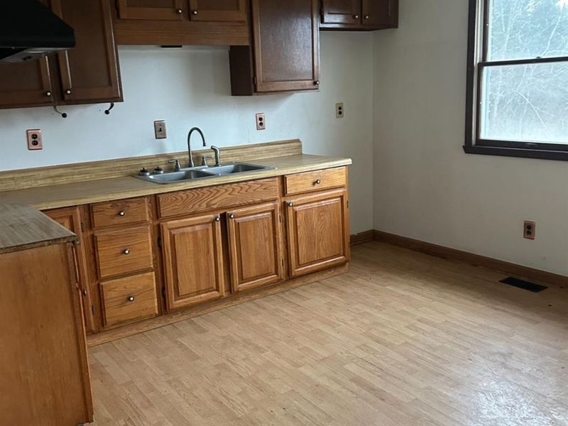 5878 Riber Road, Hillsboro, OH 45133 Photo 4