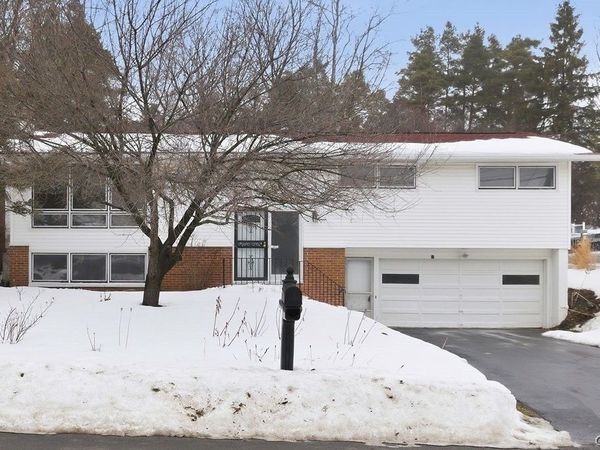 300 Greenwood Road, Syracuse, NY 13214