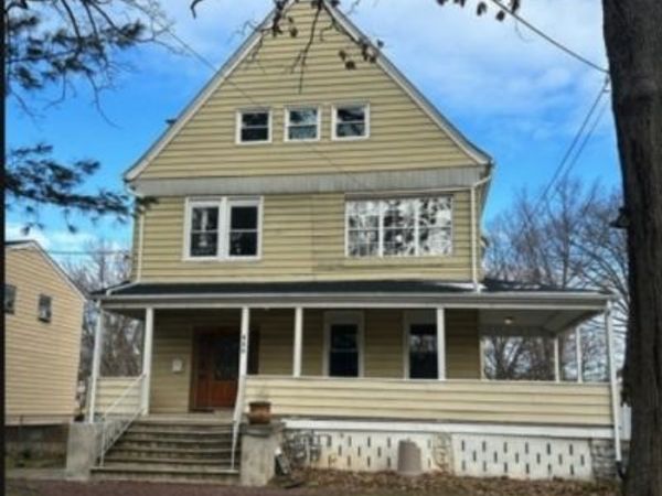 222 W 4Th Ave, Roselle, NJ 07203