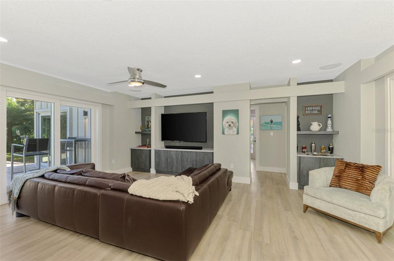 5303 Hidden Harbor Road, Sarasota, FL 34242 Photo