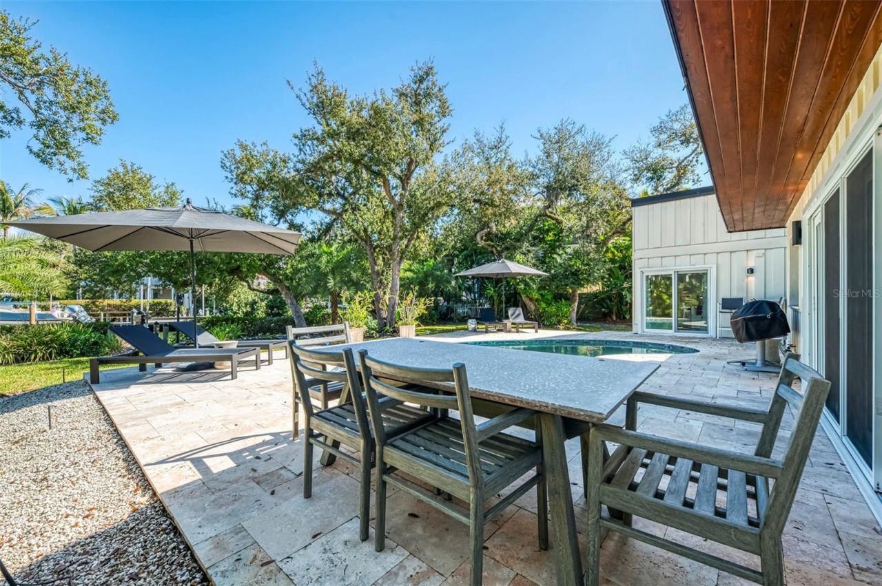 5303 Hidden Harbor Road, Sarasota, FL 34242 Photo