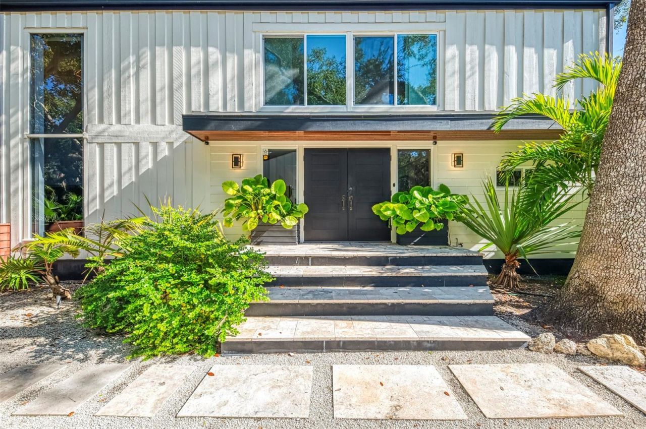 5303 Hidden Harbor Road, Sarasota, FL 34242 Photo