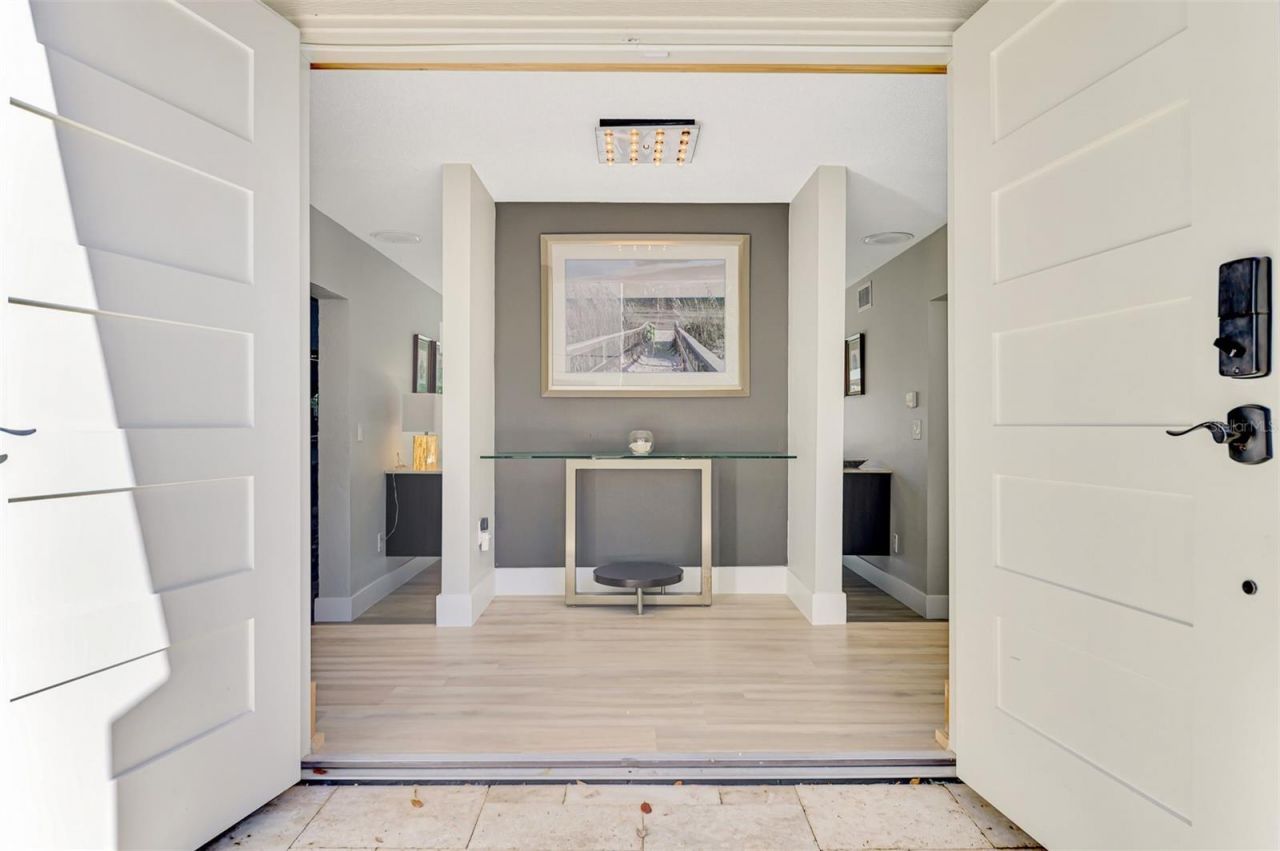 5303 Hidden Harbor Road, Sarasota, FL 34242 Photo