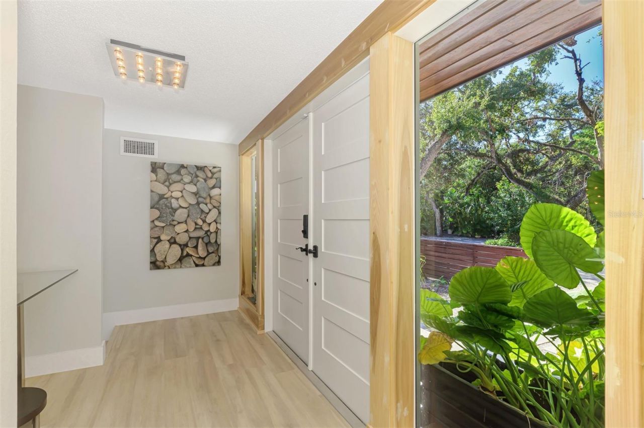 5303 Hidden Harbor Road, Sarasota, FL 34242 Photo