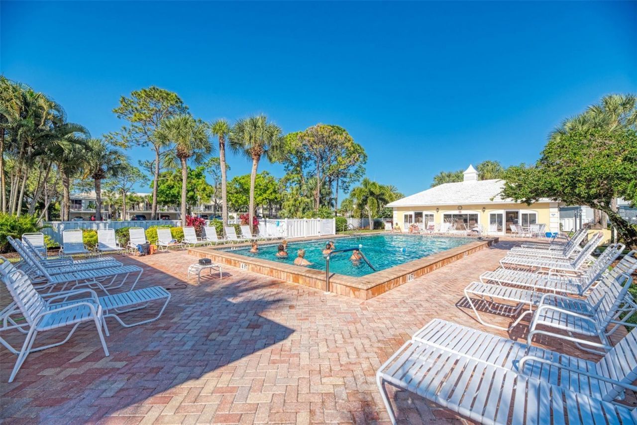 458 Cerromar Road, Unit 484, Venice, FL 34293 Photo
