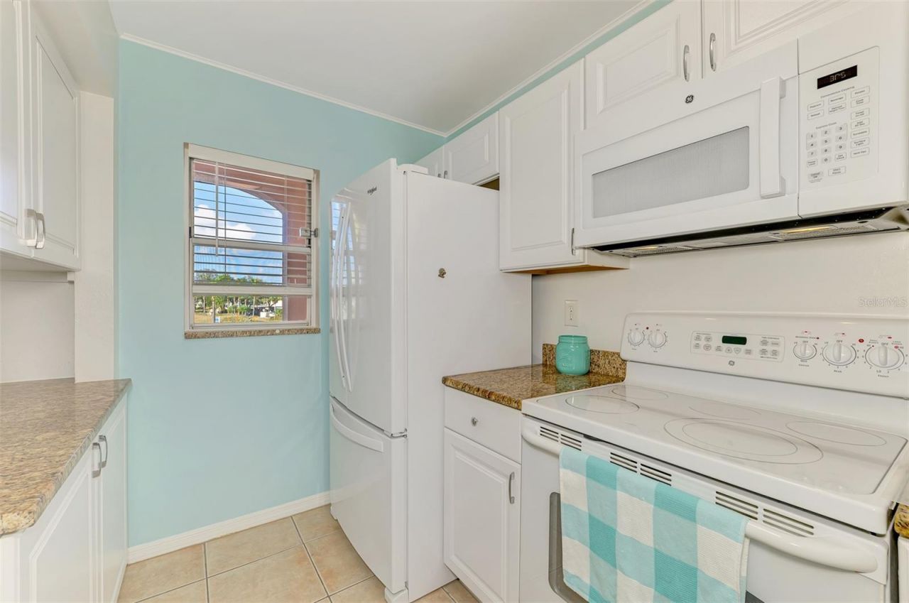 458 Cerromar Road, Unit 484, Venice, FL 34293 Photo