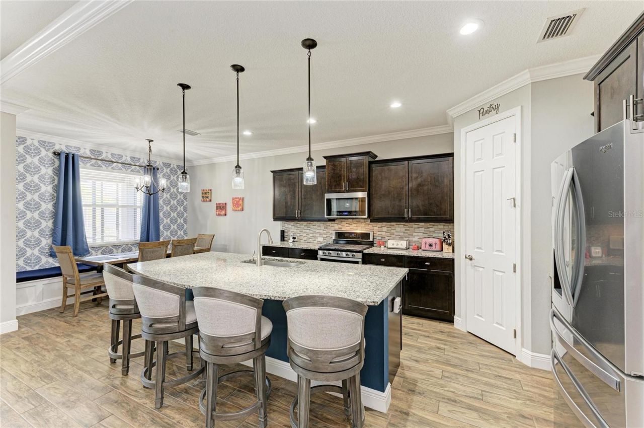 12502 Goldenrod Avenue, Bradenton, FL 34212 Photo