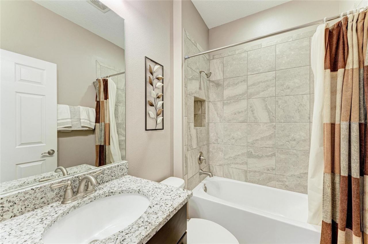 12502 Goldenrod Avenue, Bradenton, FL 34212 Photo