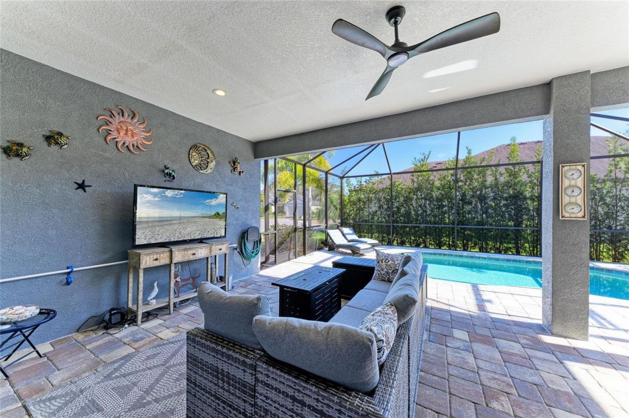 12502 Goldenrod Avenue, Bradenton, FL 34212 Photo