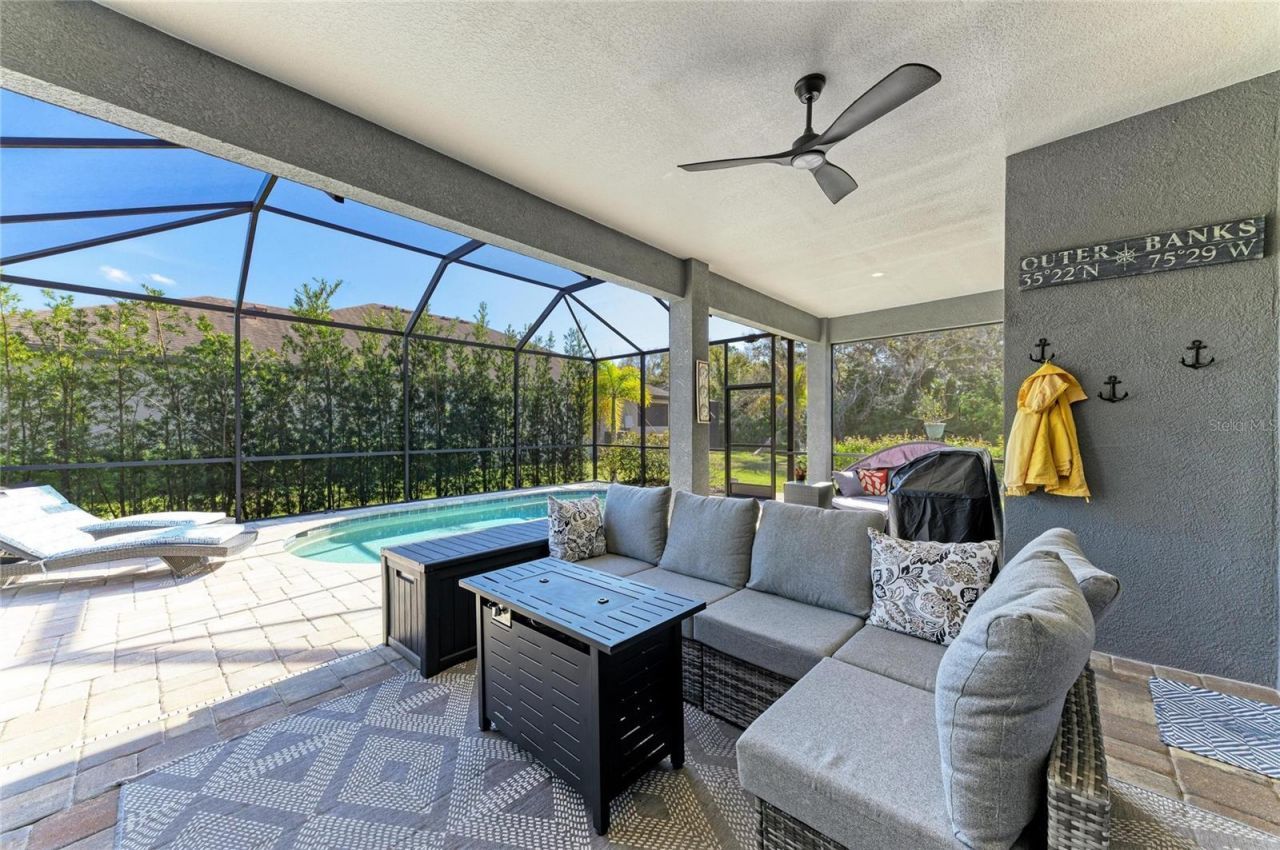 12502 Goldenrod Avenue, Bradenton, FL 34212 Photo