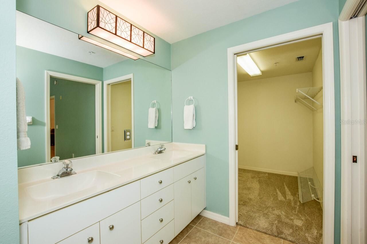 877 Tartan Drive, Unit 102, Venice, FL 34293 Photo