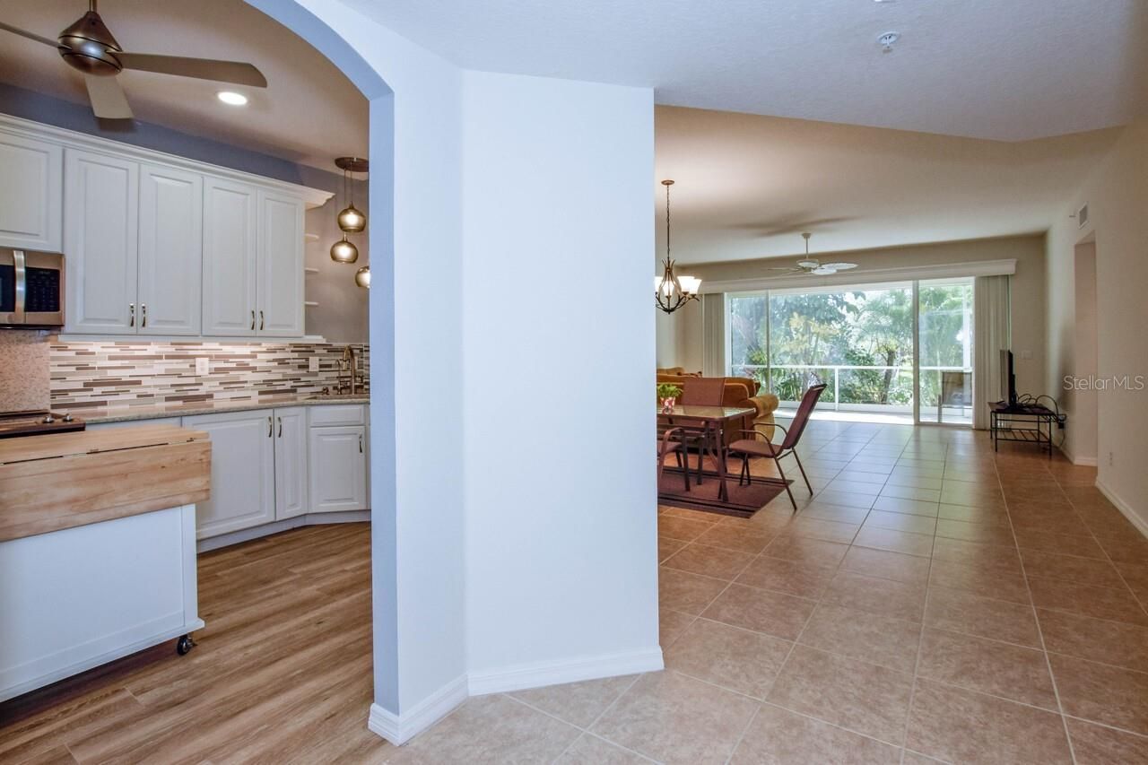 877 Tartan Drive, Unit 102, Venice, FL 34293 Photo