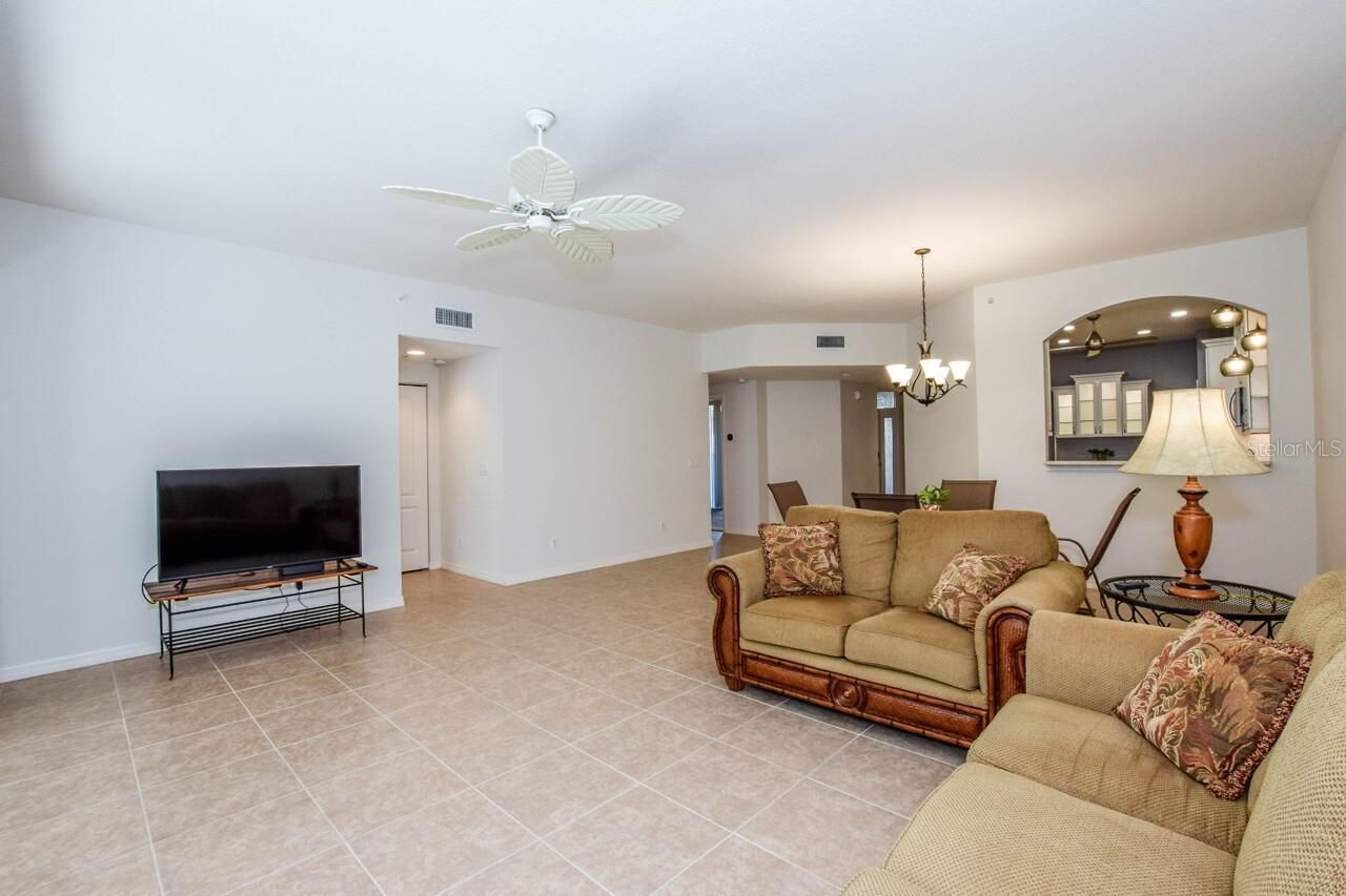 877 Tartan Drive, Unit 102, Venice, FL 34293 Photo