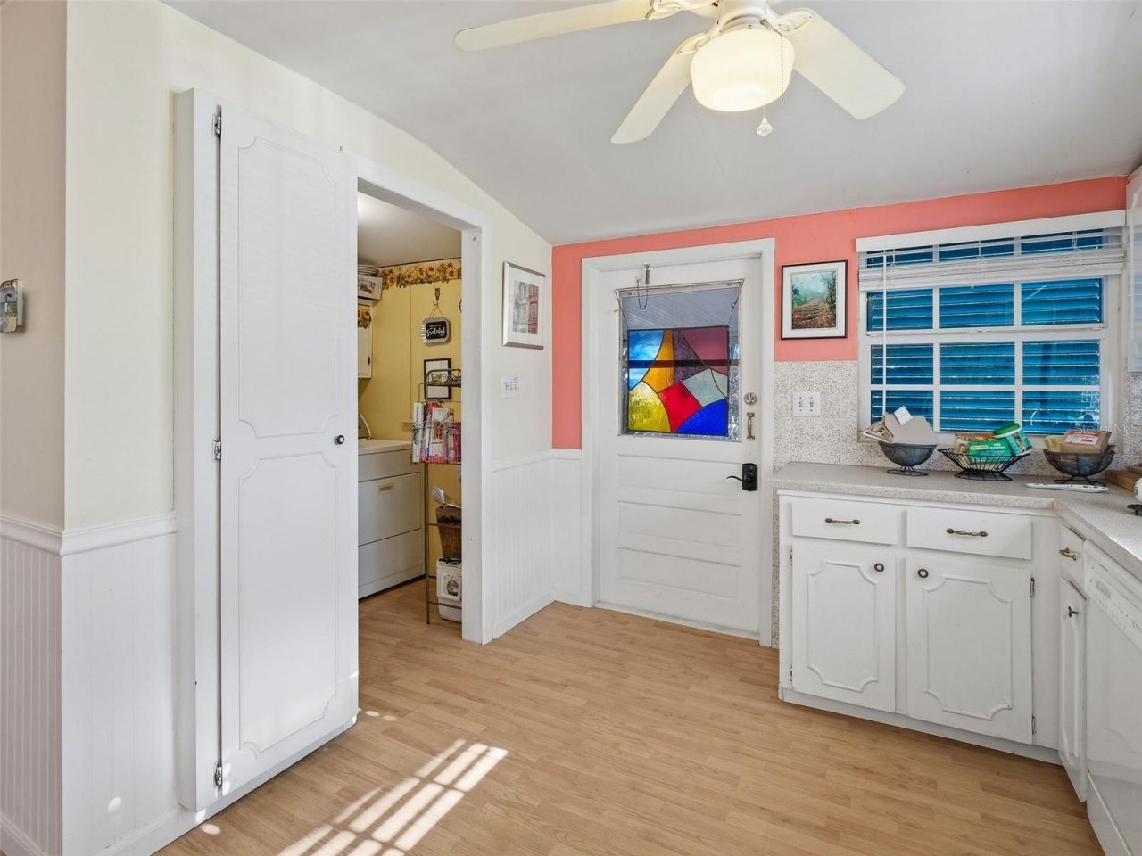 813 E 11th Avenue, New Smyrna Beach, FL 32169 Photo