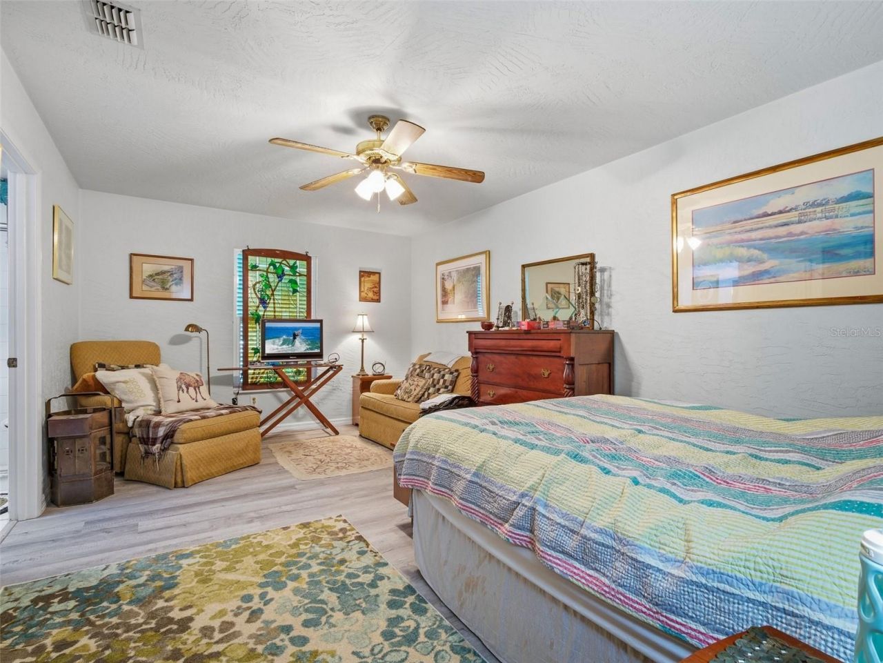 813 E 11th Avenue, New Smyrna Beach, FL 32169 Photo